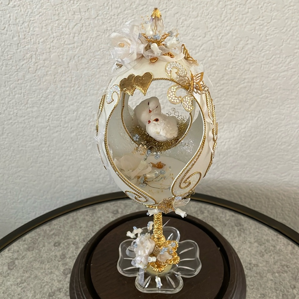 Vintage 1980’s Hand-Carved Ornate Ostrich & Duck Eggs on Decorative Pedestal